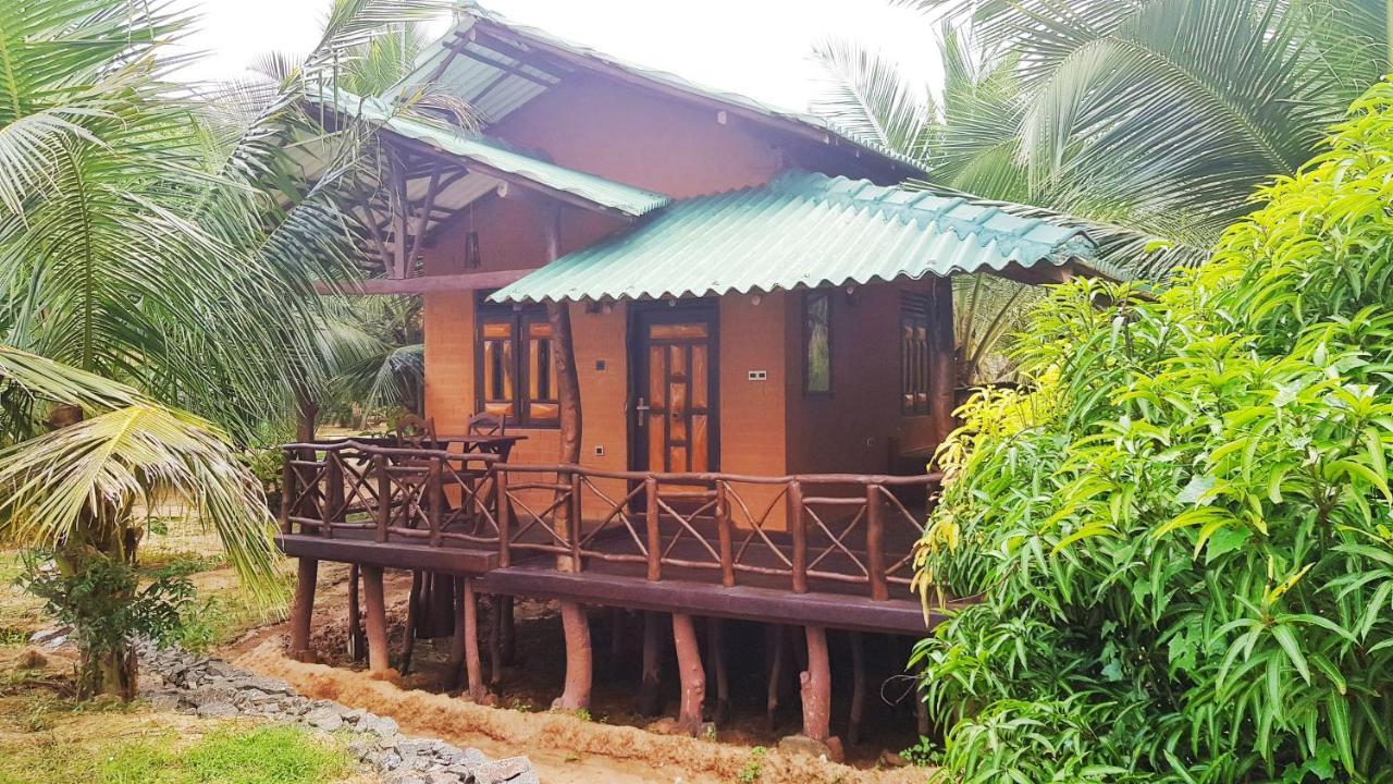 Yalaway Nature Villa Тіссамахарама Екстер'єр фото