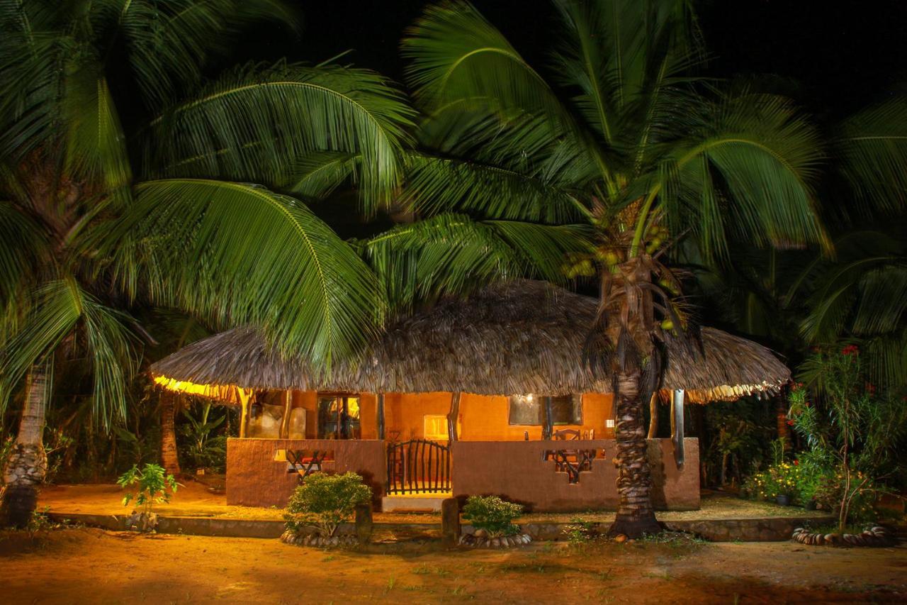Yalaway Nature Villa Тіссамахарама Екстер'єр фото